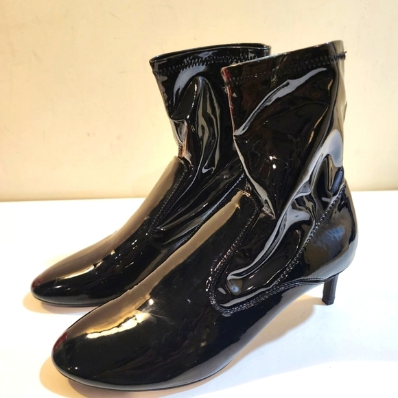 Zara Basics Black Faux Patent Leather size 37 - Picture 1 of 13